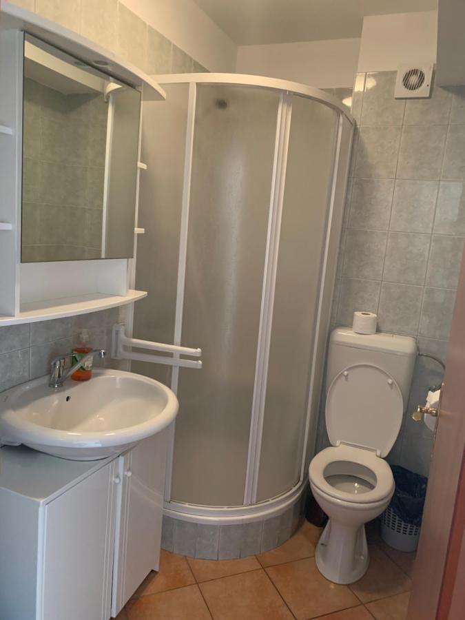 Villa Barbara 로크바 로고즈니차 외부 사진