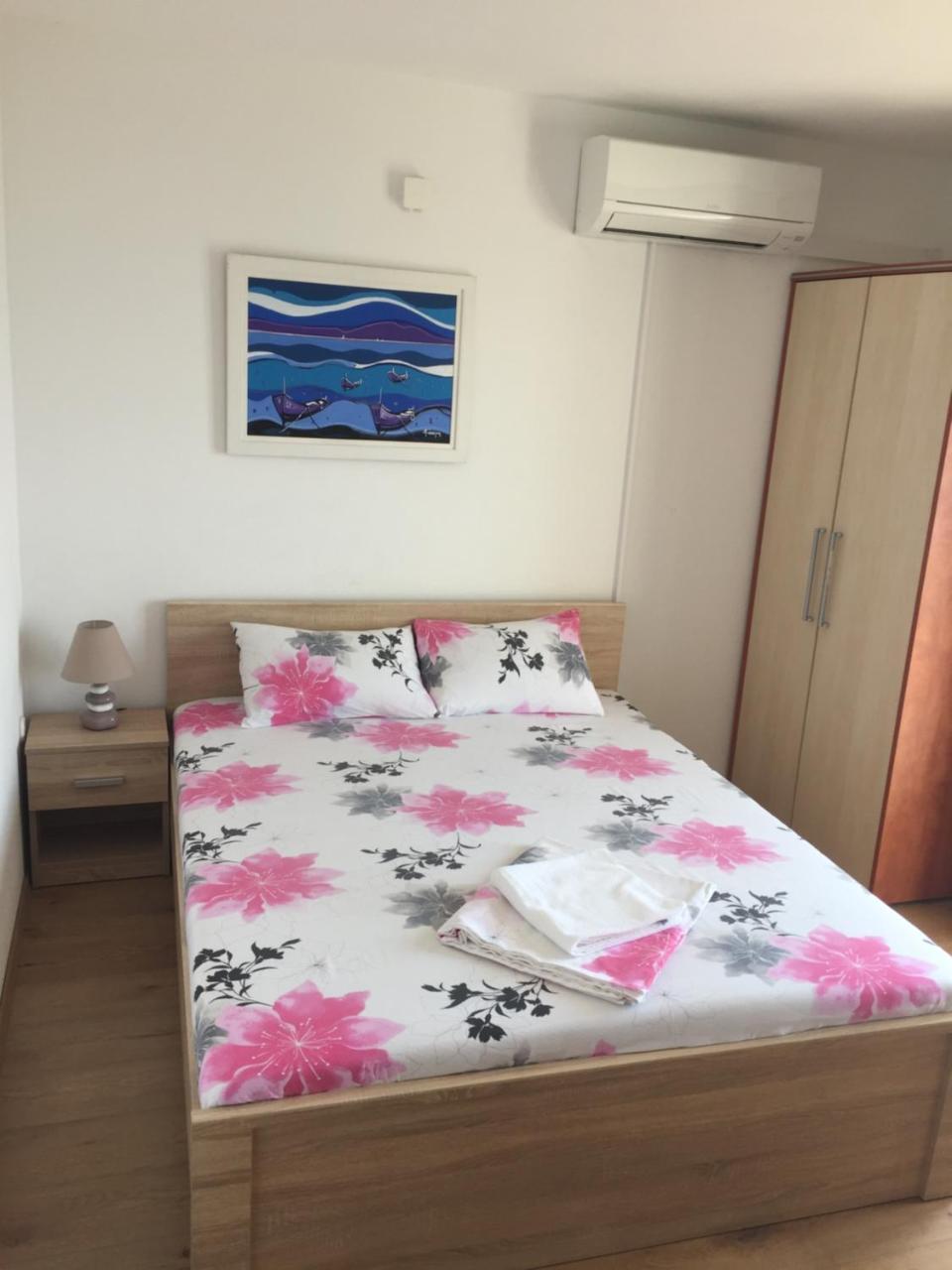 Villa Barbara 로크바 로고즈니차 외부 사진