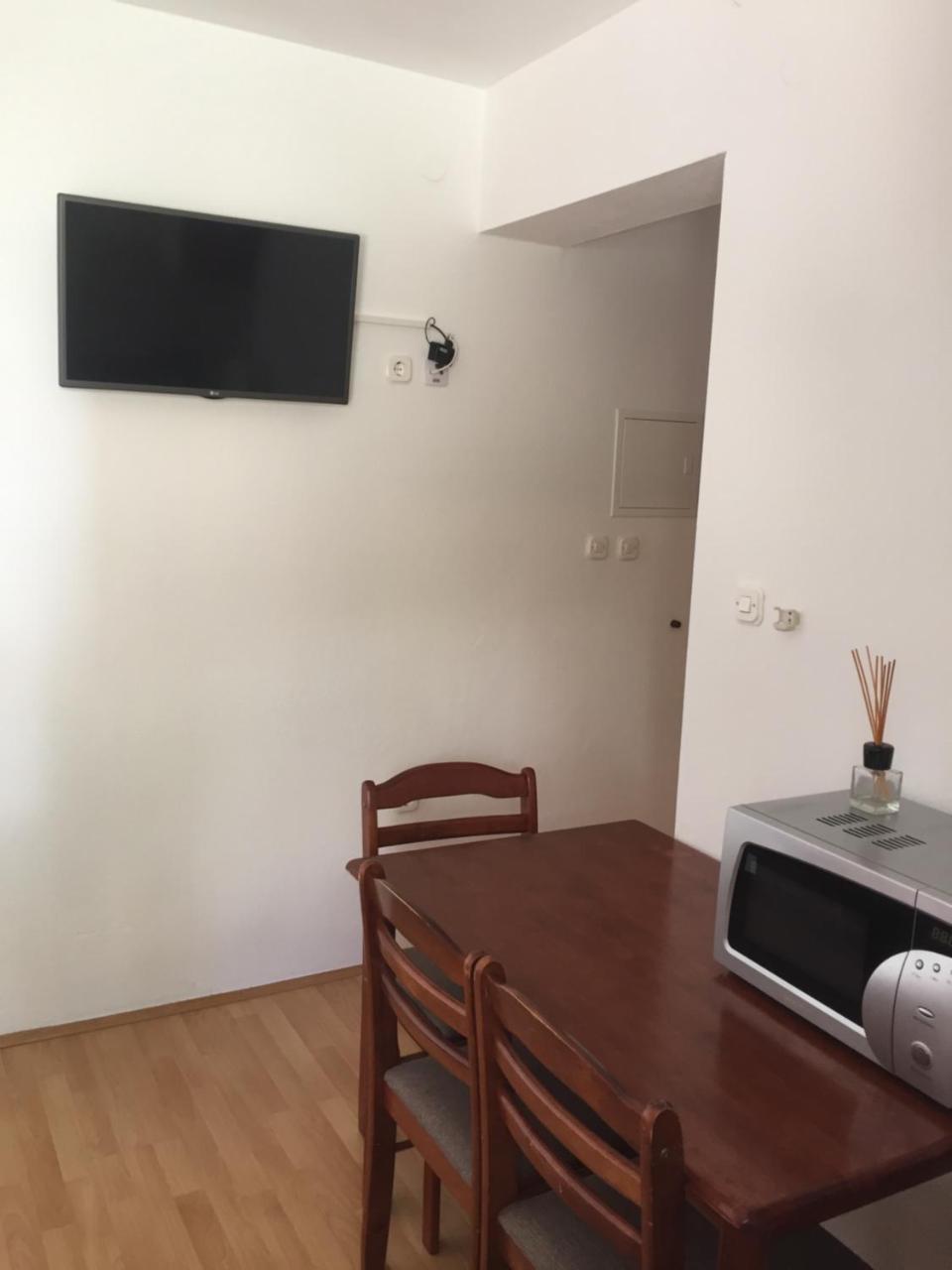 Villa Barbara 로크바 로고즈니차 외부 사진